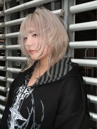 セミロング BLANCO nao.のヘアスタイル