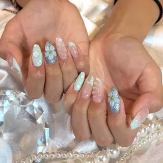 ネイル yurika 🌷.*・゚のネイルデザイン