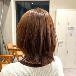 ミディアム AILERON 神村のヘアスタイル