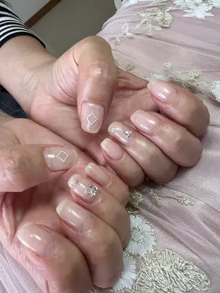 ネイル Luminous ⭐︎のネイルデザイン