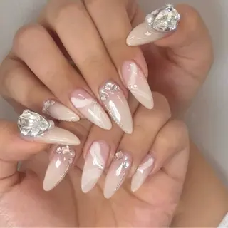 ネイル Julie NailSalonのネイルデザイン