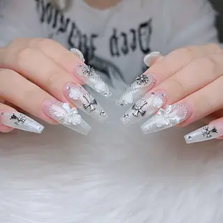 ネイル Sora  Nail 長さ出し専門店のネイルデザイン