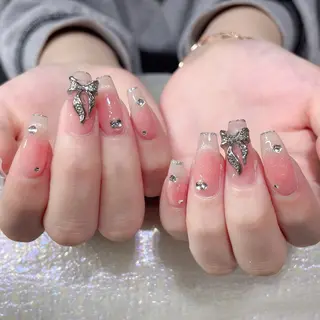 ネイル Queens ひなのネイルデザイン