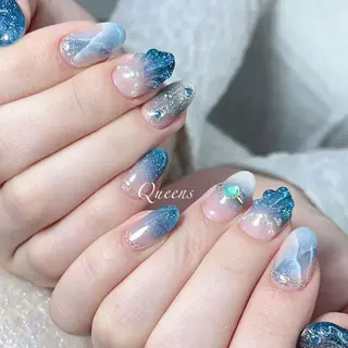 ネイル Queens テイのネイルデザイン