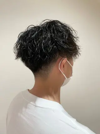 ミディアム パーマ 國井 誠/メンズカットのヘアスタイル