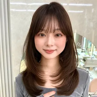 セミロング カラー 似合わせレイヤー/ 透明感カラーのヘアスタイル