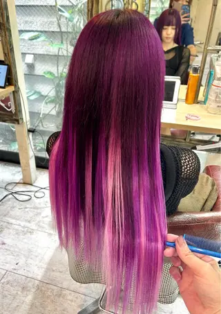 ロング カラー 佐伯 りょうのヘアスタイル