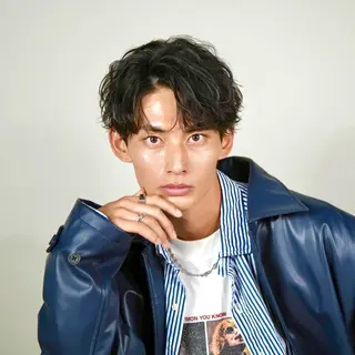 ミディアム カラー パーマ メンズ 爆裂 海老沼のヘアスタイル