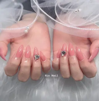 ネイル Hin Nailのネイルデザイン