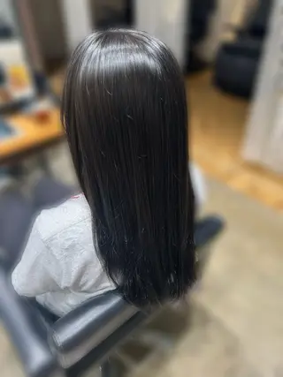 セミロング カラー くろだ かなのヘアスタイル