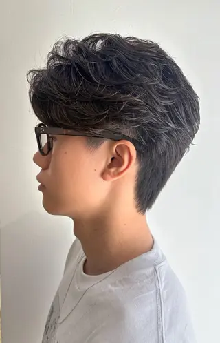 ショート パーマ ヘアアレンジ メンズ 垢抜けメンズカット/ 毛流れパーマ/ユウトのヘアスタイル