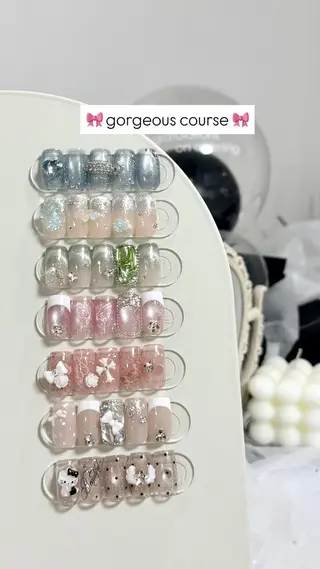 ネイル Blanche Ayaのネイルデザイン