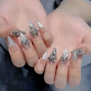 ネイル Queen‘s なんのネイルデザイン