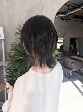 ミディアム 川崎 智加のヘアスタイル