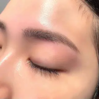 アイブロウ KANOUCHI MOMOHAのマツエク・マツパデザイン