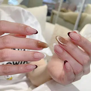 ネイル T. Leeのネイルデザイン