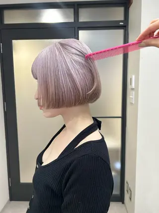 ショート カラー AKO .のヘアスタイル