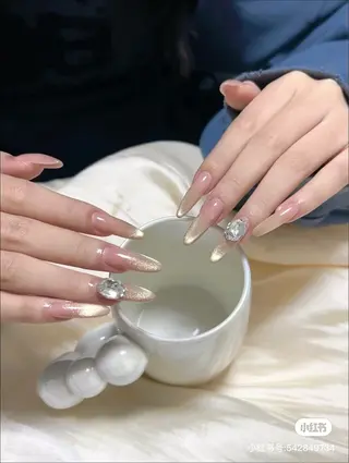 ネイル 有田 由佳のネイルデザイン