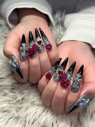 ネイル nes.nail★ AYANOのネイルデザイン