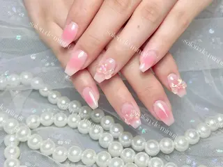 ネイル Momo 🤍のネイルデザイン