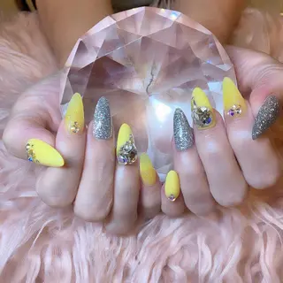ネイル EMU NAILのネイルデザイン