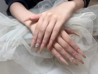 ネイル more glamのネイルデザイン