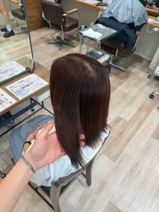 ミディアム カラー シン🦊艶カラー/ ブリーチ/カラー特化のヘアスタイル