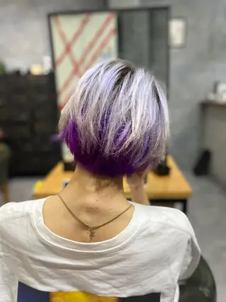 ショート カラー 加藤 琢也のヘアスタイル