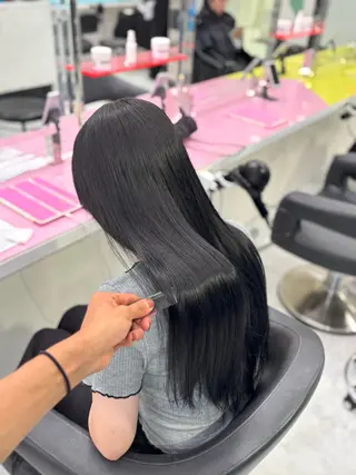 ロング カラー 頭身浴ヘッドスパ🌿 艶カラー/ヒロトのエステ・リラクイメージ