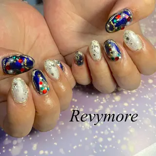 ミディアム ネイル nail salon Revymoreのネイルデザイン