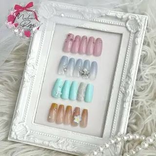 ネイル Macherie Rose Jrのネイルデザイン