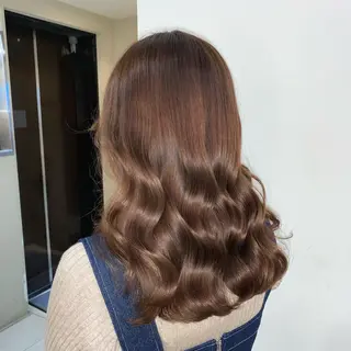 セミロング カラー 新宿♥ハッシュカット 暖色カラー♥Unaのヘアスタイル