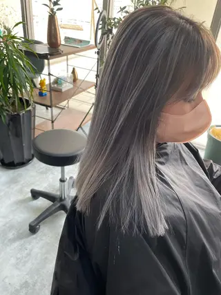 ロング andKおもろまち店 艶ダブルカラー✨のヘアスタイル