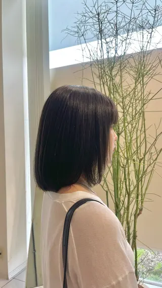 ミディアム 長久手/艶カラー/ ブリーチ/フウカのヘアスタイル