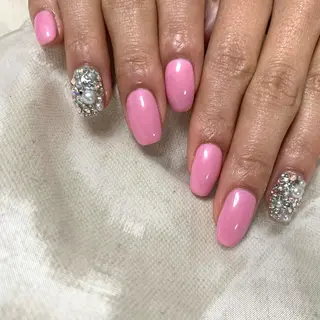 ネイル 里見 麗のネイルデザイン