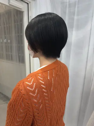 ショート shiro.kobe 森彩華のヘアスタイル