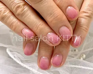 ネイル KITTY🩰 AKIのネイルデザイン