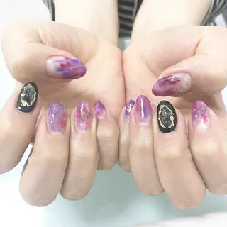 ネイル 板垣 綾乃のネイルデザイン