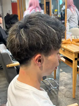 メンズ 日比野 紅杏のヘアスタイル