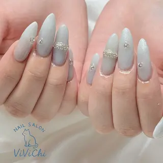 ネイル ViViChi 梨帆のネイルデザイン