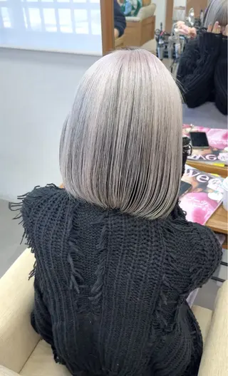 ショート カラー たかはし るなのヘアスタイル