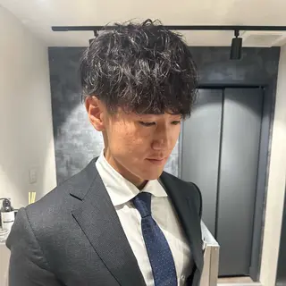 ショート パーマ メンズ 💈原宿指名No.1 センターパート💈のヘアスタイル