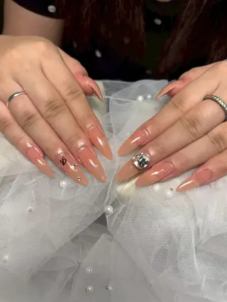 ネイル PEEKABOO NAIL 梅田のネイルデザイン