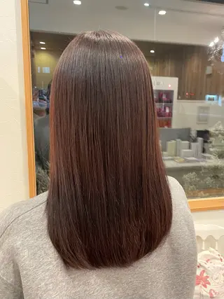 カラー 千葉 美咲のヘアスタイル