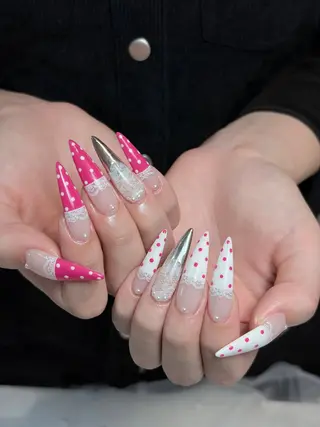 ネイル Julli NailStudioのネイルデザイン