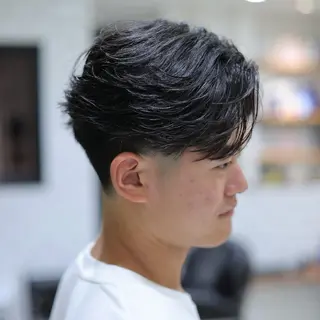ミディアム メンズ メンズカット✂️/ パーマ🪢/金敷幸作のヘアスタイル