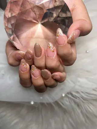ネイル 🌈 Laule'aのネイルデザイン
