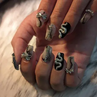 ネイル RUNWAY 　　のネイルデザイン