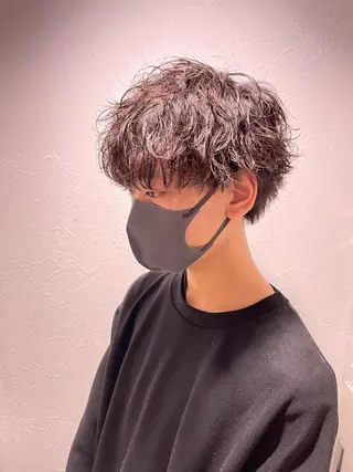 ショート カラー パーマ ヘアアレンジ メンズ キッズ ネイル マツエク・マツパ スパイキー/フェザー /波巻き/かいとのヘアスタイル