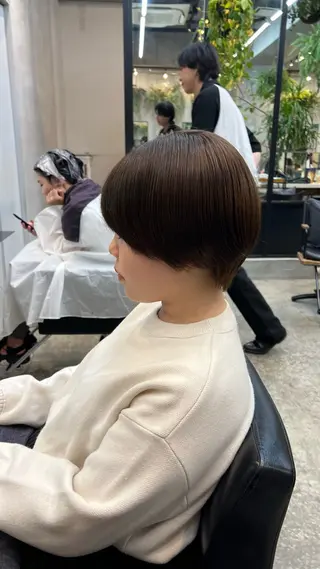 ショート 抜きっぱなしブロンド /ハイトーン/カナタのヘアスタイル